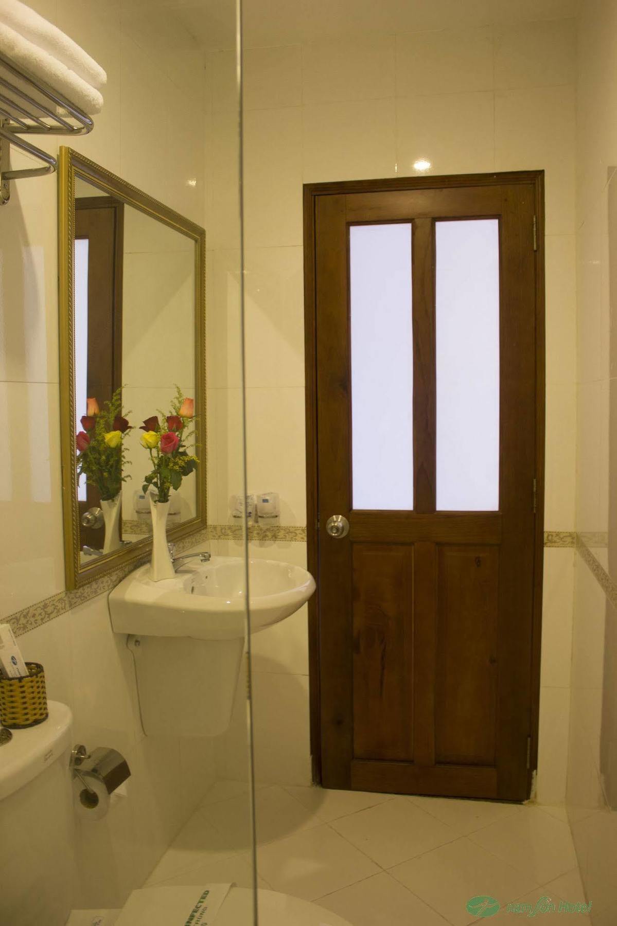 Nam Son Hotel Hô Chi Minh-Ville Extérieur photo